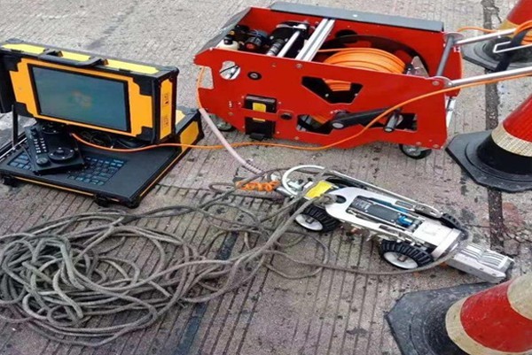 秦都CCTV管道检测机器人